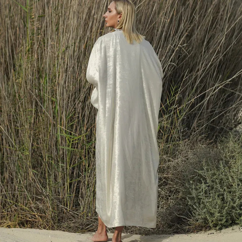 Ombre Chic: White Silk Cape Abaya with Lightweight Gray Inner Dress